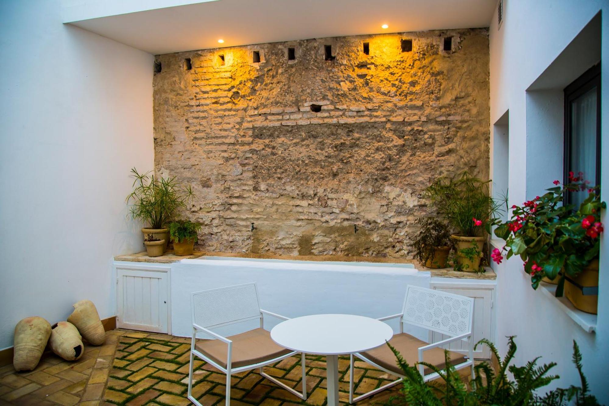 Hotel Legado Alcazar (Adults Only) Севиля Екстериор снимка