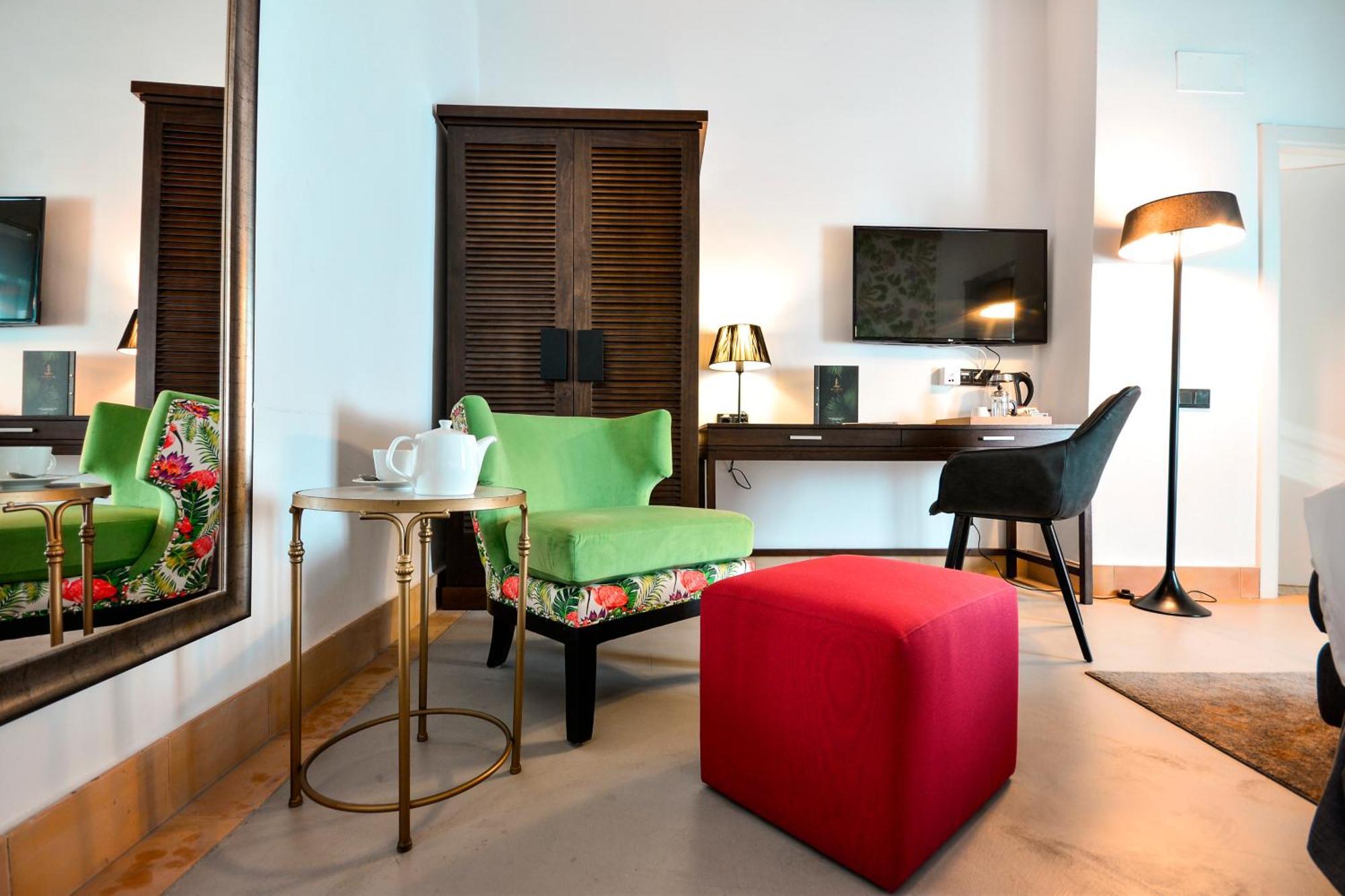 Hotel Legado Alcazar (Adults Only) Севиля Екстериор снимка